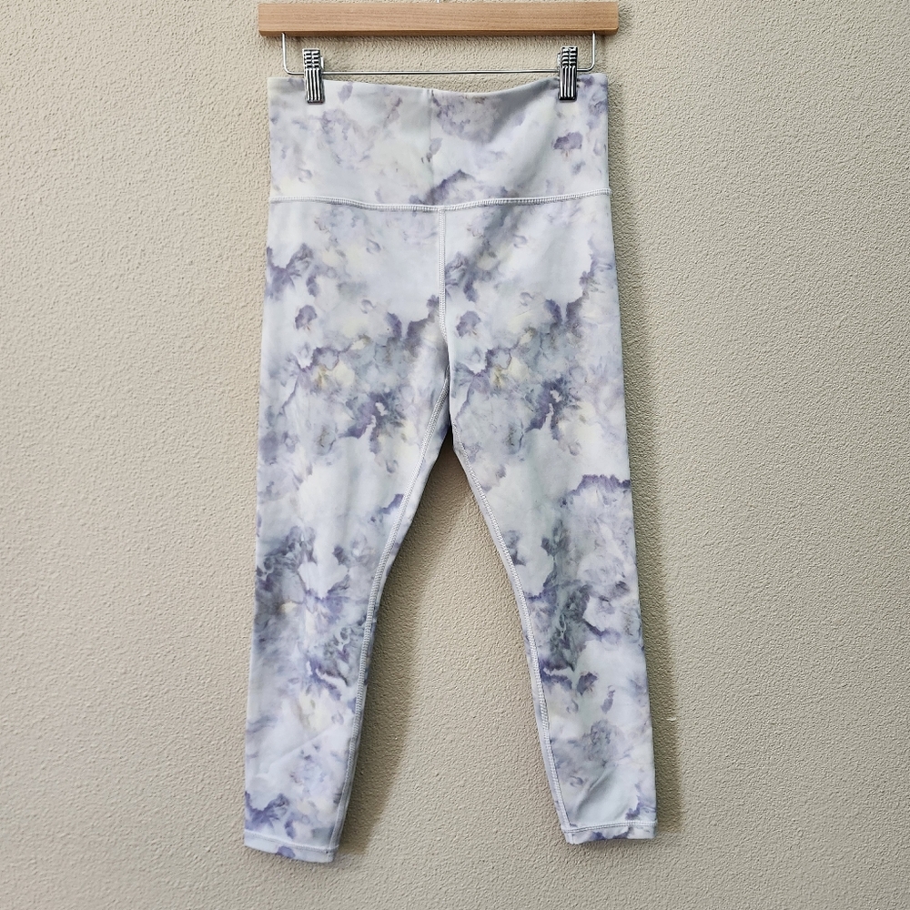 Athleta Elation Snow Dye 7/8 Tights  Leggings Medium